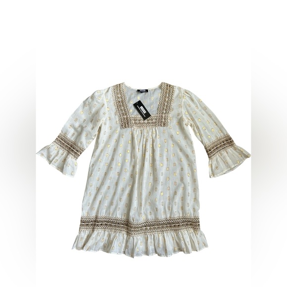 Nation AK Outfits NWT Cream and Gold Top with Crochet size small - Picture 5 of 9